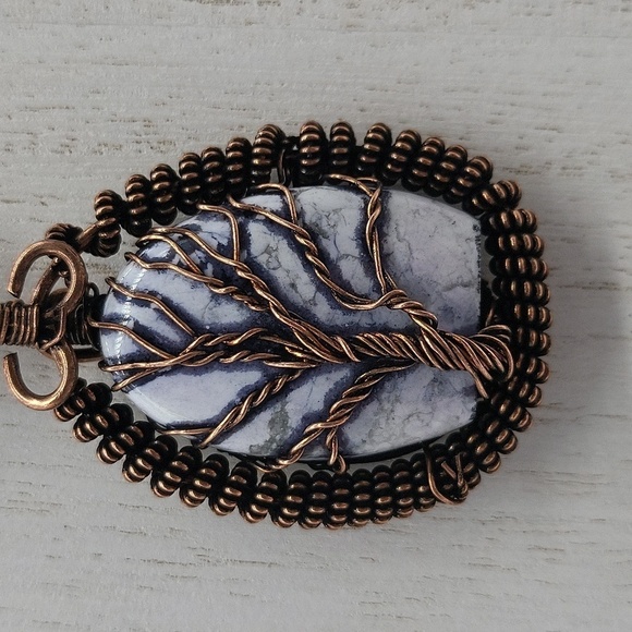 761- Life Of Tree Pendant Natural Stone Necklace NWT - Picture 3 of 8